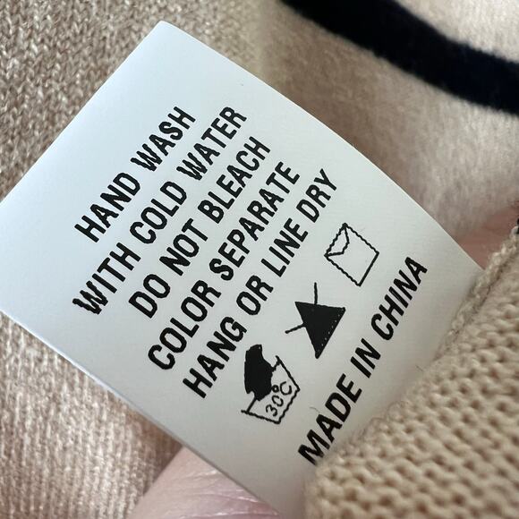 Common Threads Sweater M/L Petite Striped Oversized Dolman V-Neck Knit Beige New - Picture 7 of 9